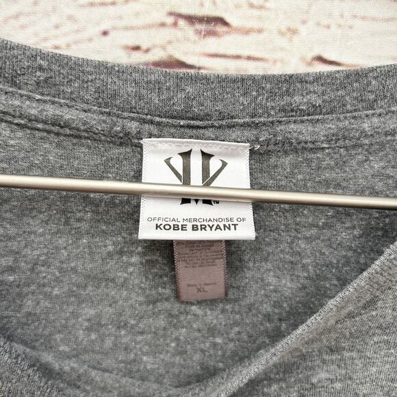 KOBE BRYANT Los Angeles Lakers Twentieth Season Shirt Sz XL - Picture 3 of 4